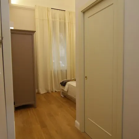 לינה וארוחת בוקר Studio 101