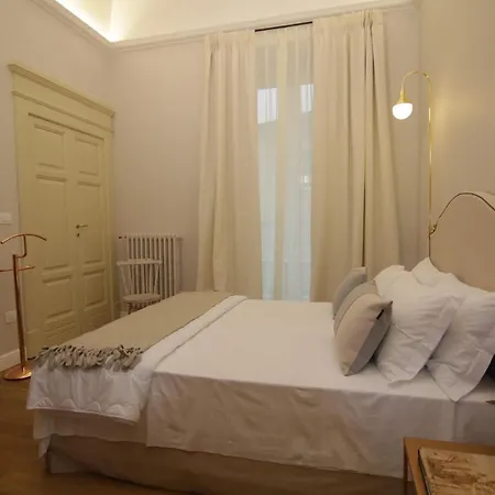 Studio 101 Bed & Breakfast