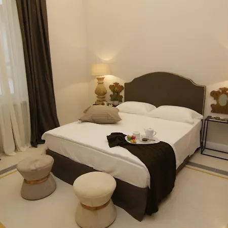 Studio 101 Bed & Breakfast