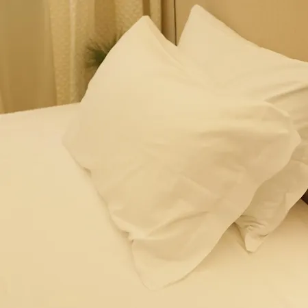 Studio 101 Bed & Breakfast *